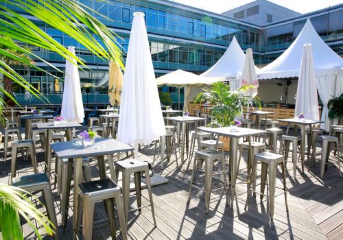 Mobiliar und Non-Food von BELUTION